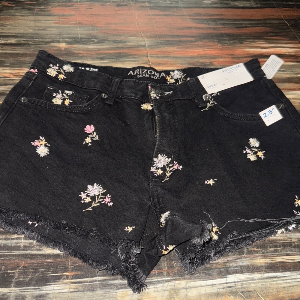 Arizona Jean Company Women's Black Floral Jean Shorts